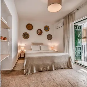 Encanto Couette-café